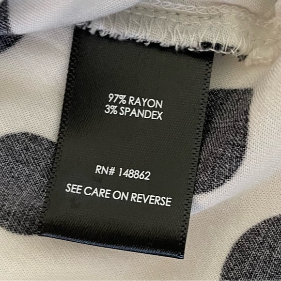 Torrid Women’s Size 3X white with black polka dots spaghetti strap cami - Picture 9 of 9